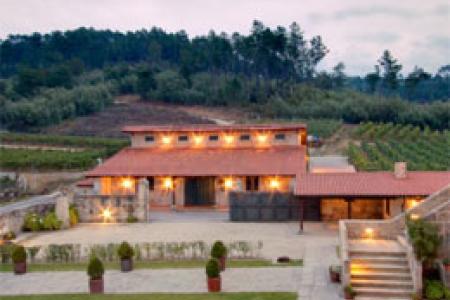 Bodegas Casal de Armán