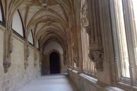 Claustro del Monasterio de San Salvador.