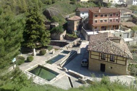 Lavaderos y Abrevaderos de Poza de la Sal.