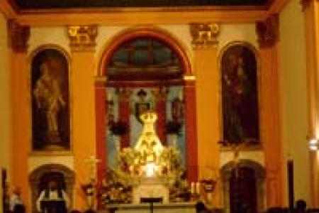 Interior de la Iglesia de San Pedro y San Pablo