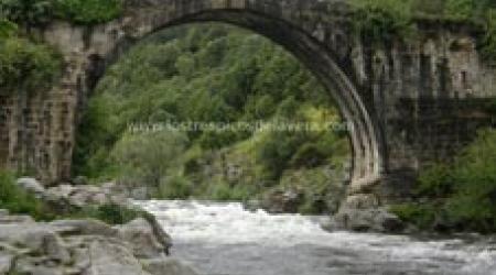 Los Tres Picos de la Vera